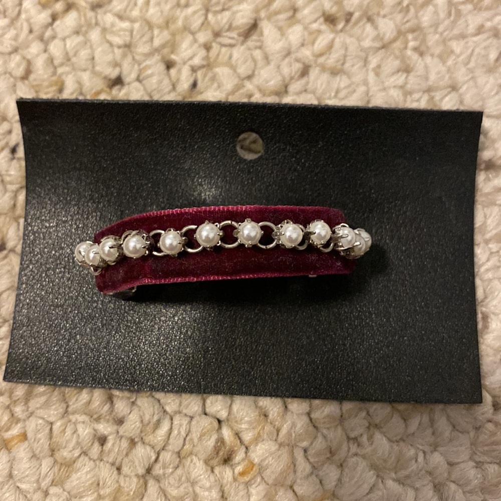 Brand new, Free People velvet and pearl hair barrette/hair clip (NWT)